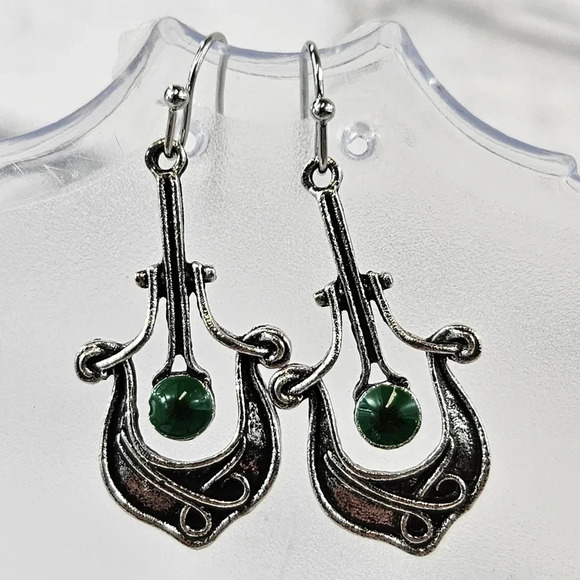 Jewelry - Yule Harp Women’s Small Delicate Earring Set9